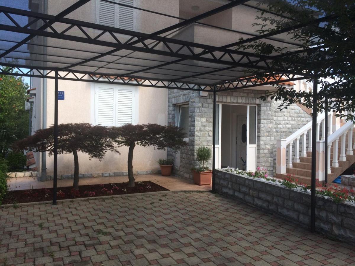Apartments Malinska - Apartment 4 Экстерьер фото