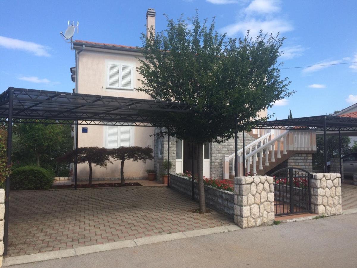 Apartments Malinska - Apartment 4 Экстерьер фото